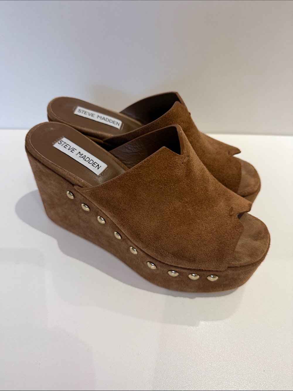 Steve Madden Tan Suede Studded Wedge Mules